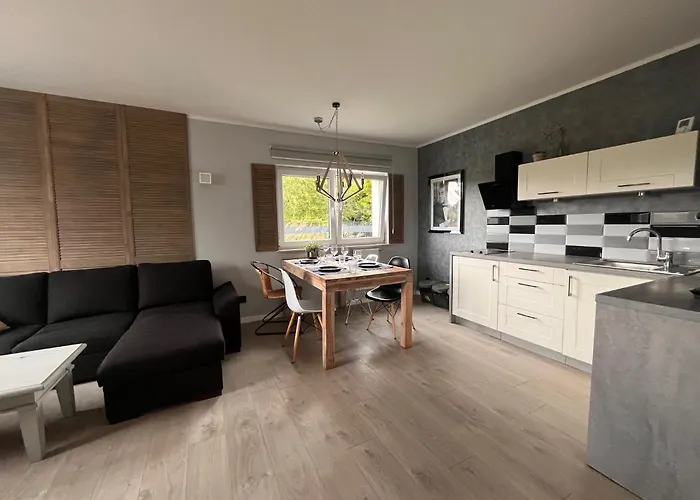 Feriehus Chilliapartamenty - Dom W Grzybowie-w Brzozach